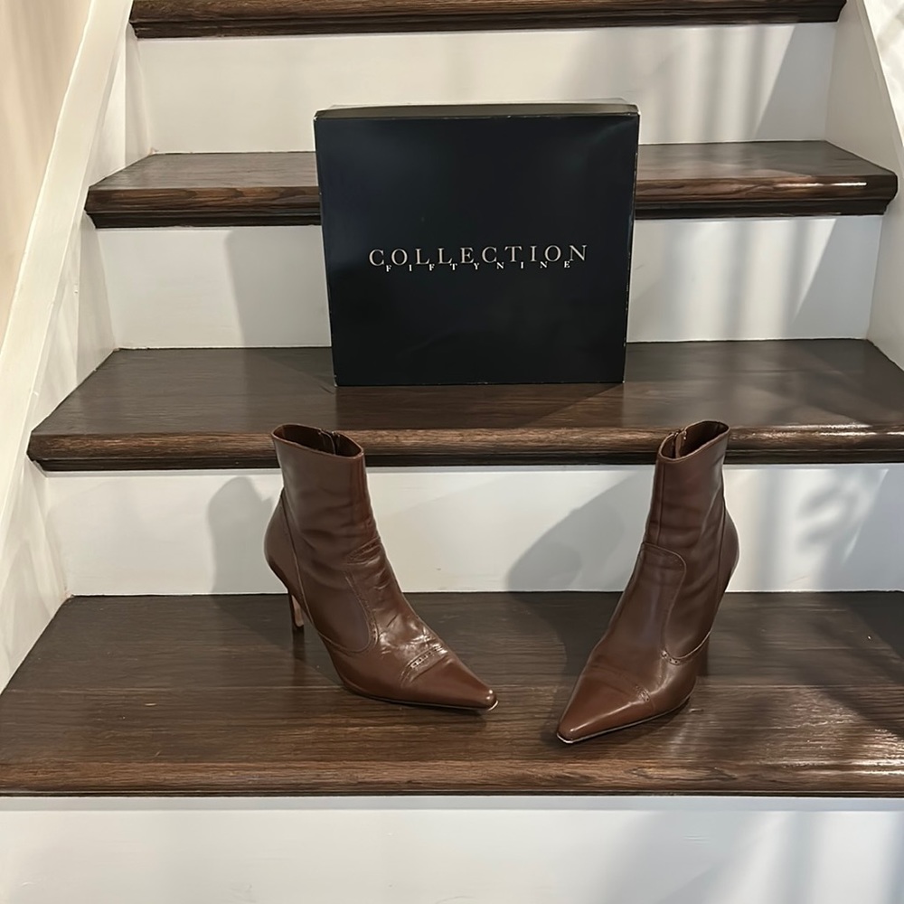 Collection Fifty Nine leather boots
